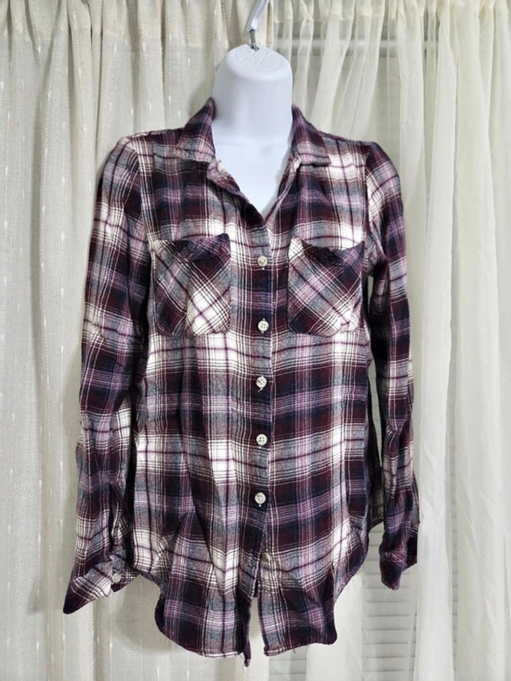 Altar'd State Plaid Button Down in Purple & White Size Medium